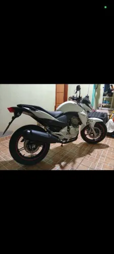 CB 300R 