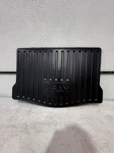 BANDEIJA PROTETORA DO PORTA-MALAS (TOYOTA-YARIS)