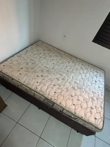Cama box