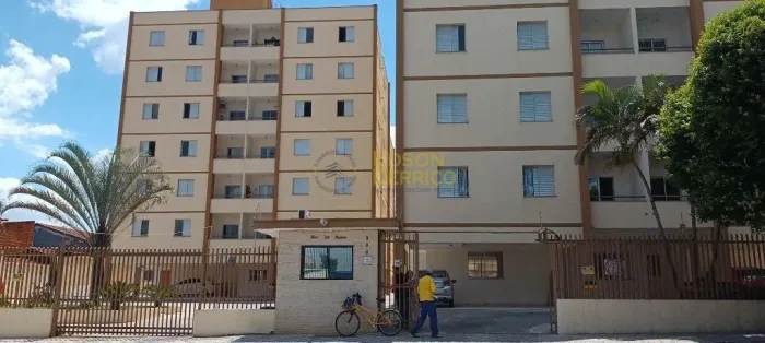 Apartamento com 2 quartos, São Benedito - Pindamonhangaba