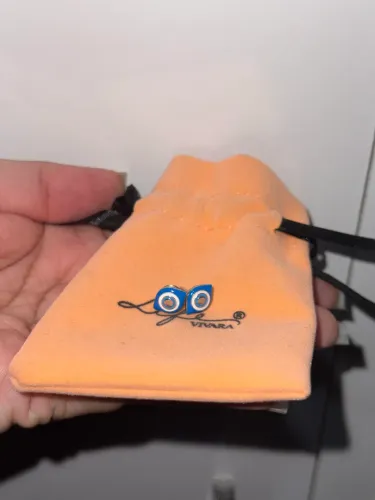 Brinco olho grego Vivara 
