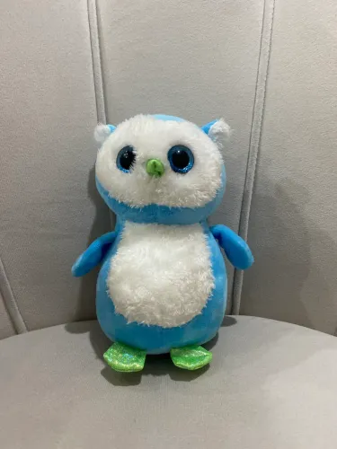 pelúcia de pinguim 