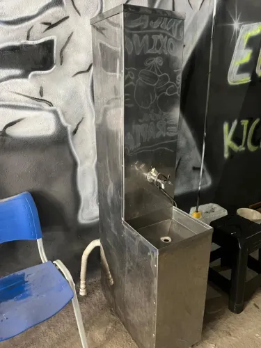 Bebedouro industrial