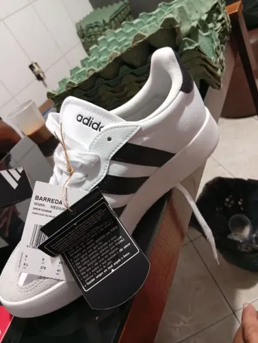 Sapato Adidas