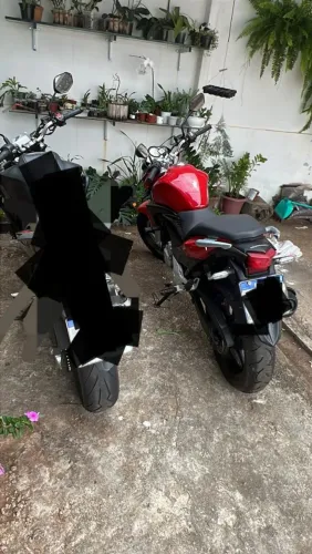 Cb 300