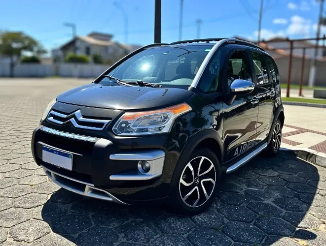 Citroen Aircross Exclusive 1.6 Flex 16V 5P Mec. 2011
