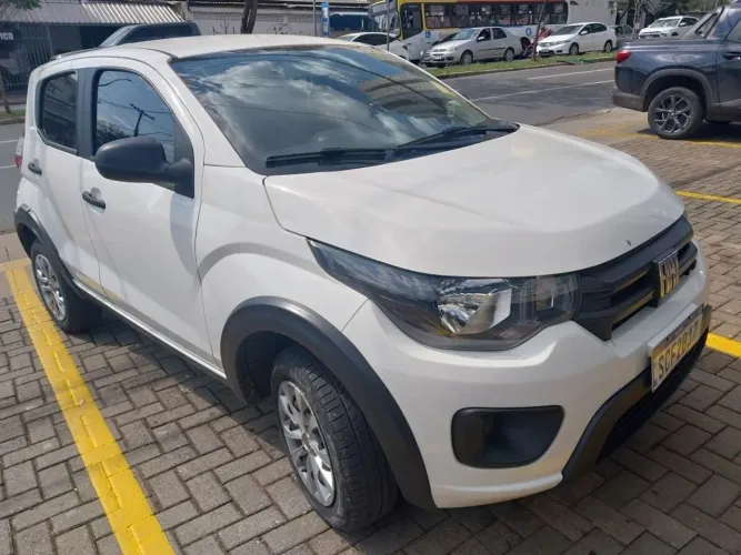Fiat Mobi Like 1.0 Fire Flex 5P. 2023