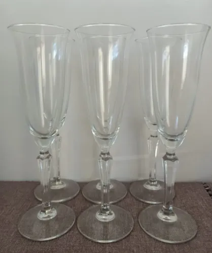 6 Taças de champanhe NOVO