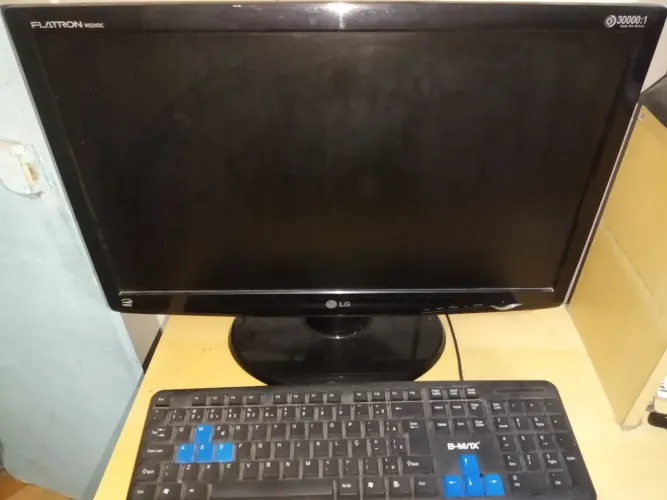 Monitor LG 22 polegadas 