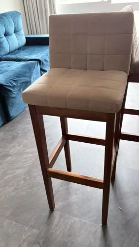 Conjunto banquetas altas estofadas