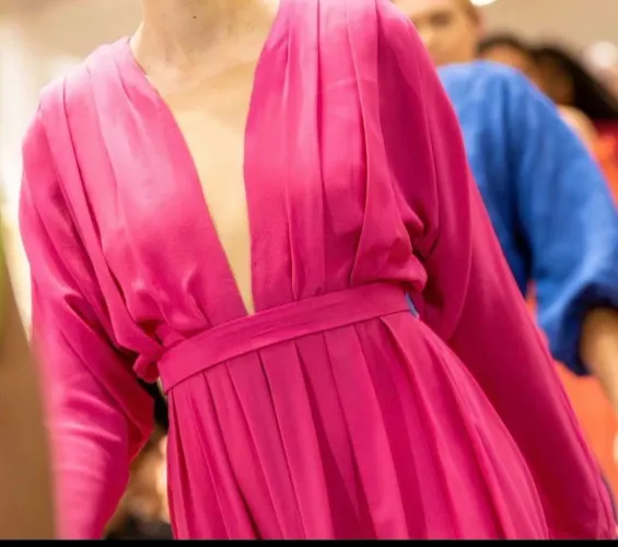 Vestido longo lelis numeração 38 lindo