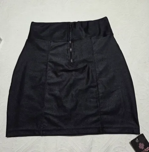 Mini saia em poliamida tam M