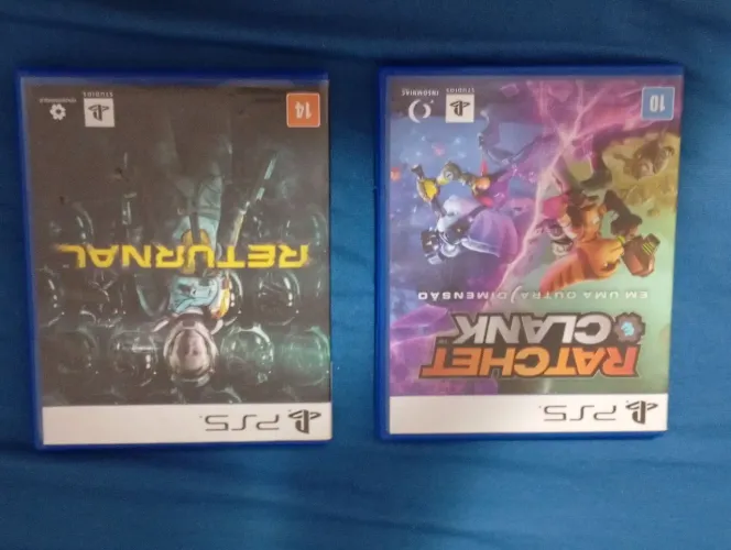 Jogos PS5 ratchet clank e returnal