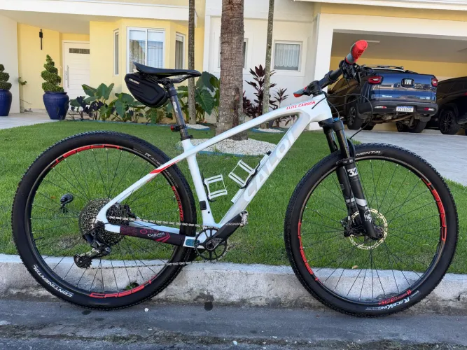 Bike bicicleta Caloi elite carbon racing