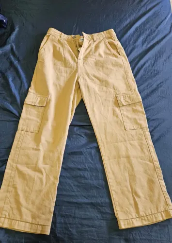 Calça jeans wide leg cargo bege 42