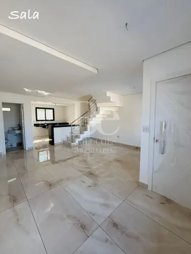 Casa Geminada para venda possui 170 metros quadrados com 3 quartos em Cabral - Contagem -