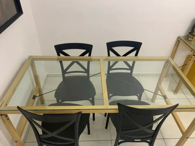 MESA TAMPA DE VIDRO