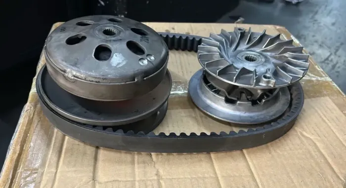 Embreagem completa primária e segundaria yamaha nmax 160 2016 até 2021 original usada 