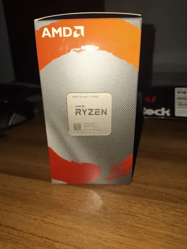 Processador AMD Ryzen 3 3200G com Radeon Vega 8 Graphics