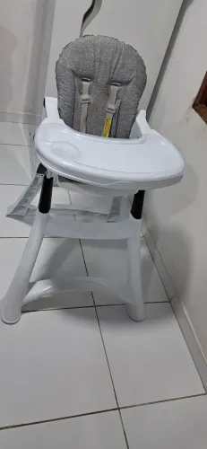 Cadeirinha de alimentação
