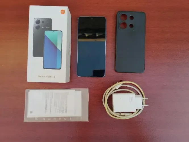Xiaomi Redmi note 13 em Excelente estado