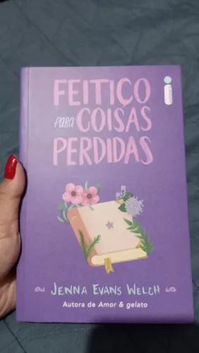 Livro: Feitiço para coisas perdidas