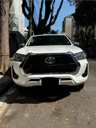 Toyota Hilux CD 4X4 2.8 Diesel Mec. 2024