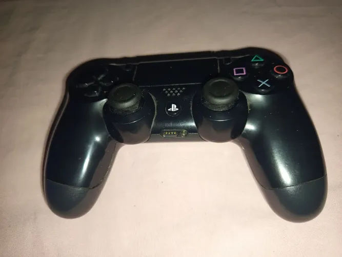 Controle de PlayStation 4 original
