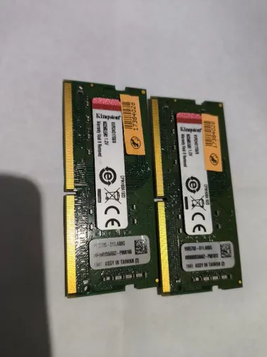 2 Memórias RAM Kingston 8GB  p/Notebook