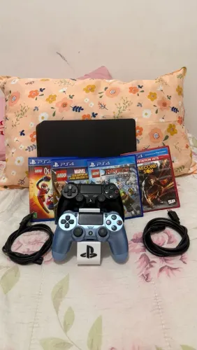 PS4 Playstation 4