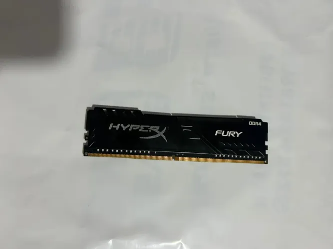 Memória RAM DDR4 16GB 2666MHz