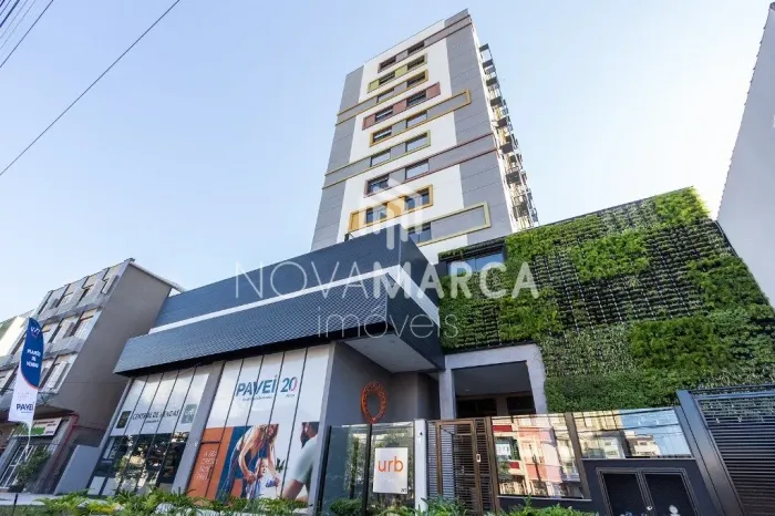 Apartamento 2 dormitórios mobiliado com 2 vagas Bairro Farroupilha