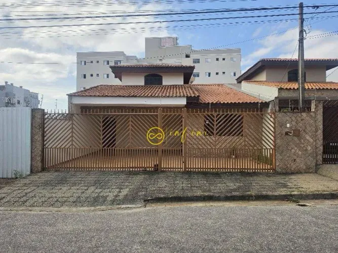 Casa com 3 Quartos à venda, 171 m² por R$ 790.000 - Vila Espírito Santo - Sorocaba/SP