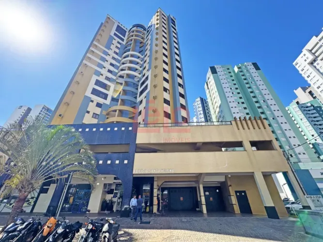 Apartamento para alugar em Maringá, no Novo Centro, com 1 quarto, 45 m² e 1 vaga de garage