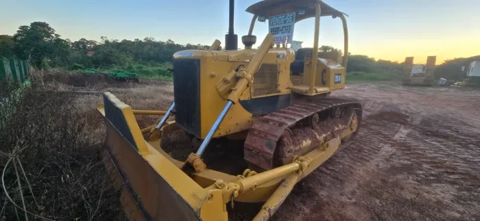Trator D5B