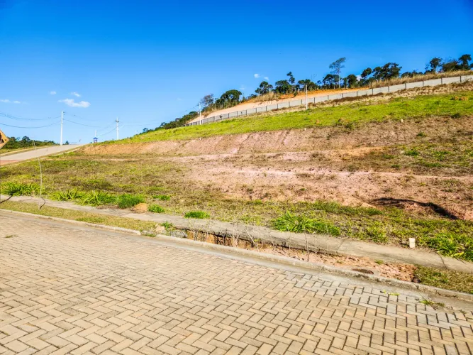 Terreno no Estrela do Lago com 300 m² para venda