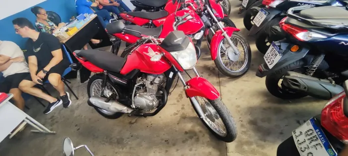 HONDA CG FAN 125i VERMELHA 2018 Shalon veículos Cariacica