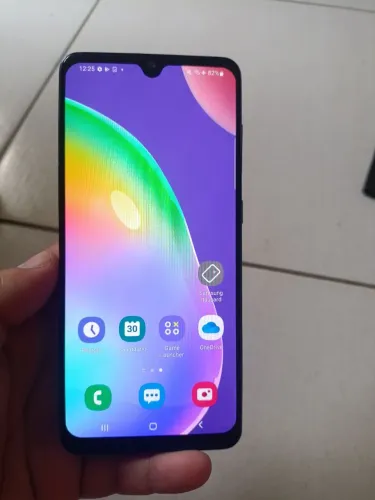 Samsung A31