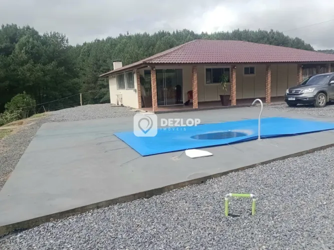 Sítio à venda na Zona Rural em Alfredo Wagner - SC | 3 Quartos