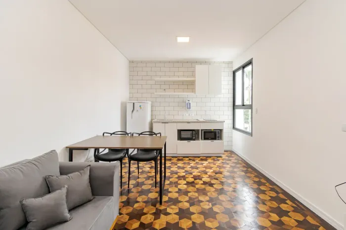 Apartamento de 1 quarto, 26m², no Edifício Aurora  Mercês, Curitiba