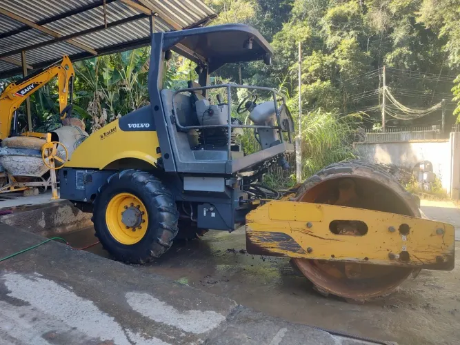 Rolo compactador Volvo
