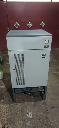 Compressor para laboratório