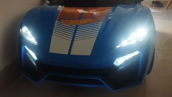 Multikids Carro Elétrico Rádio Controle Hot Wheels