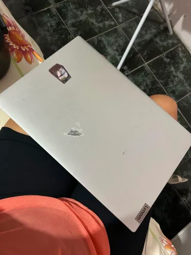 Lenovo IdeaPad 3i