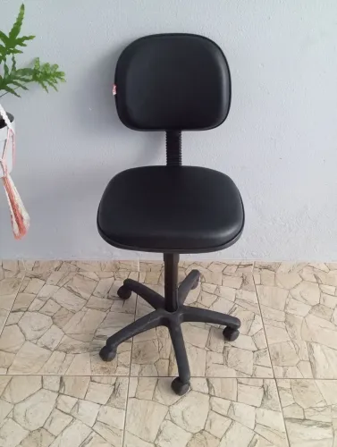 Cadeira alta para balcão
