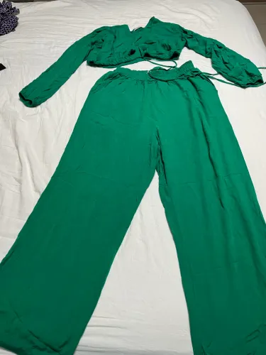 Conjunto Calça Pantalona e Cropped Nega Maluca Tam P - Verde