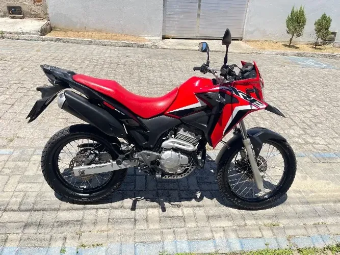 HONDA XRE 300 2023/23 30.700 km