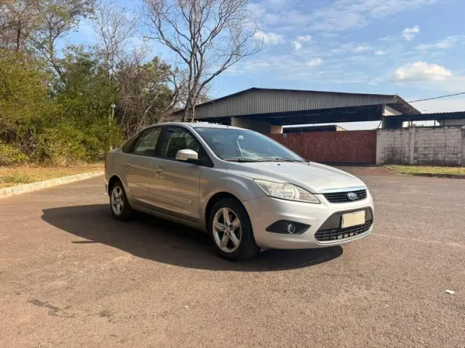 Ford Focus 2.0 16v/ 2.0 16V Flex 5P 2011