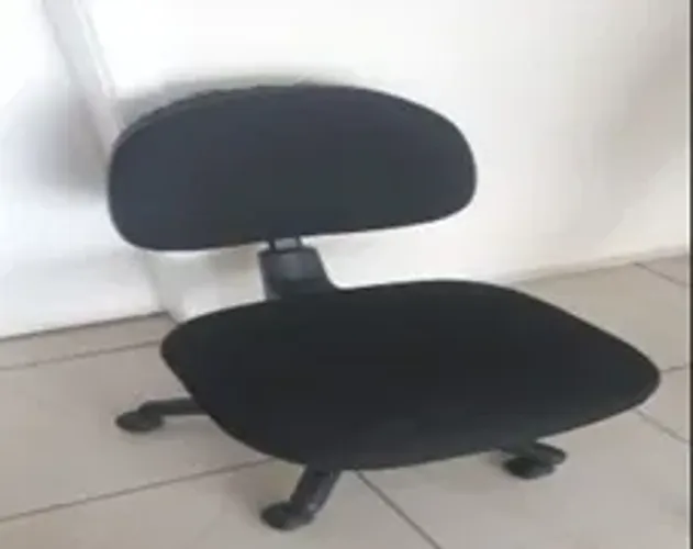 CADEIRA DE RODINHA 
