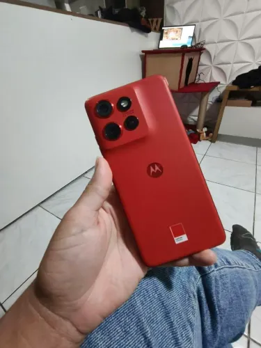 Edge 50 neo